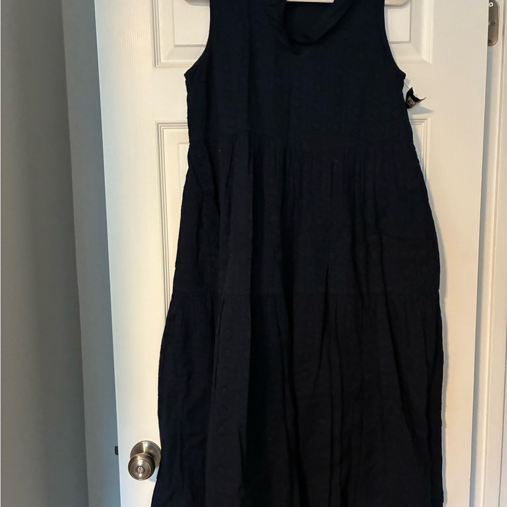 Elegant Navy Blue Sleeveless Dress